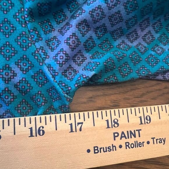 Women’s Nike N7 Long sleeve dri-fit Native American collab. Size M. - Picture 5 of 8